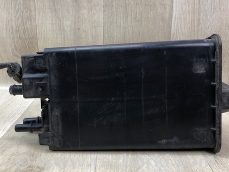 ФОТО Абсорбер паливний для Lincoln MKS (08-16) Київ