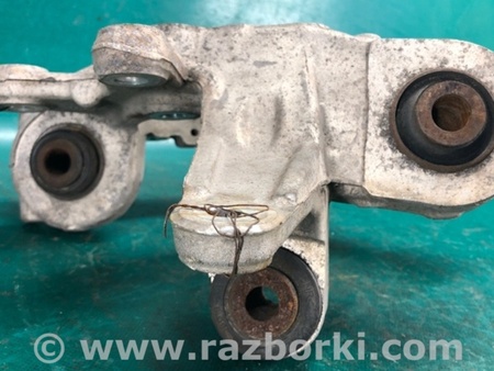 ФОТО Цапфа для Lincoln MKS (08-16) Київ