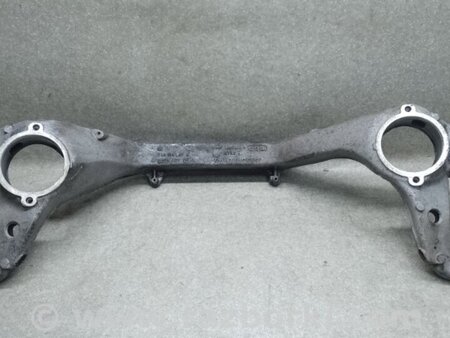 ФОТО Балка двигуна поперечна для Audi (Ауди) Q7 4L (05-15) Київ