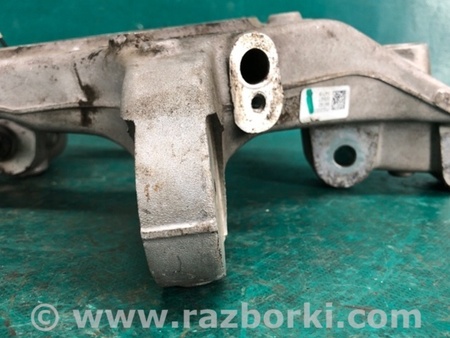ФОТО Кулак поворотний для Jeep Compass (17-21) Київ
