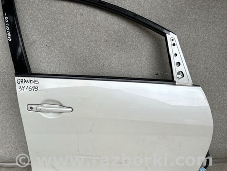 ФОТО Двері для Mitsubishi Grandis Київ