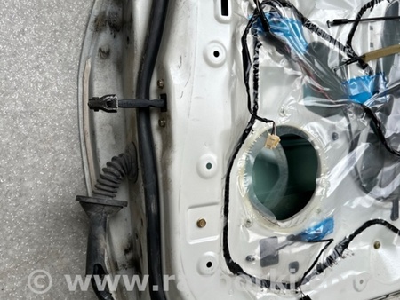 ФОТО Двері для Mitsubishi Grandis Київ