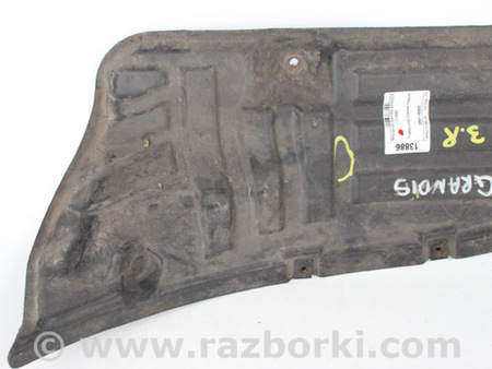 ФОТО Детали кузова для Mitsubishi Grandis Київ