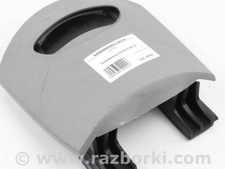 ФОТО Детали салона для Mitsubishi Grandis Київ
