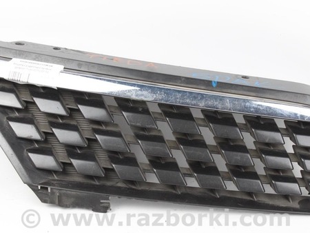 ФОТО Детали кузова для Nissan Tiida Київ