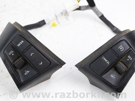 ФОТО Кнопки управления на руль для KIA Sorento 2 XM (09-14) Київ