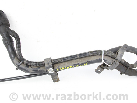 ФОТО Горловина бензобака для KIA Sorento 2 XM (09-14) Київ