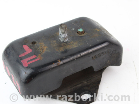 ФОТО Детали моторной группы для Mitsubishi L200 (06-14) Київ