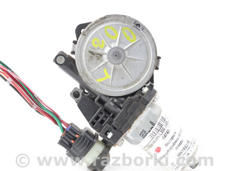 ФОТО Зеркала / Стекла / Очистка стекол для Mitsubishi L200 (06-14) Київ