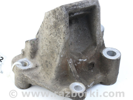 ФОТО Детали моторной группы для Mitsubishi Pajero Wagon IV (06-21) Київ