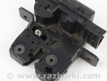 ФОТО Замок крышки багажника для Nissan Micra K12 (02-10) Київ