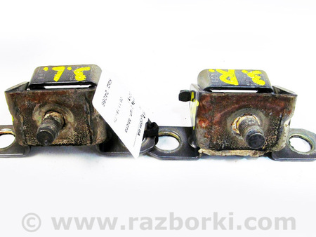 ФОТО Петли кр.багажника 2 шт. для Nissan Micra K12 (02-10) Київ