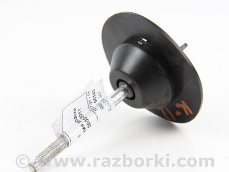ФОТО Болт крепления запаски для Nissan Micra K12 (02-10) Київ