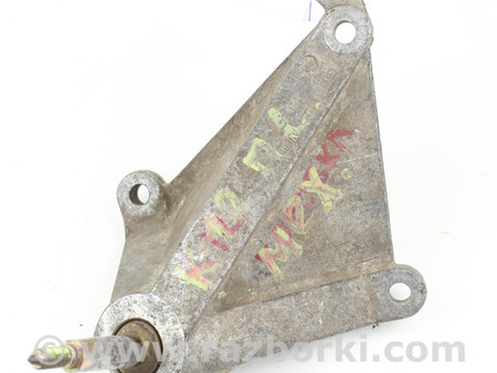 ФОТО Кронштейн коробки для Nissan Micra K12 (02-10) Київ
