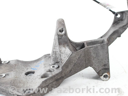 ФОТО Кронштейн крепления генератора для Nissan Pathfinder R51 (05-14) Київ