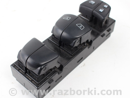 ФОТО Зеркала / Стекла / Очистка стекол для Nissan Pathfinder R52 (12-21) Київ