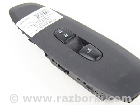 ФОТО Зеркала / Стекла / Очистка стекол для Nissan Pathfinder R52 (12-21) Київ