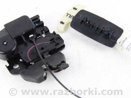 ФОТО Замок крышки багажника для Nissan Sentra B17 (12-19) Київ