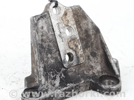 ФОТО Кронштейн КПП для Nissan X-Trail T30 (01-08) Київ