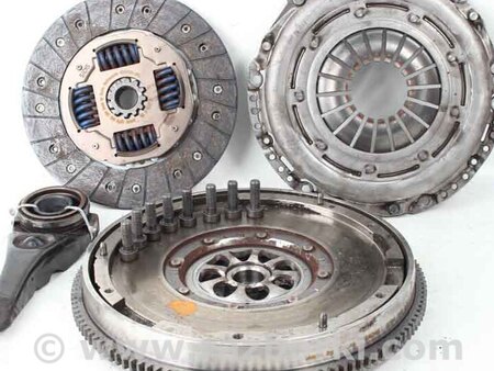 ФОТО Детали моторной группы для Subaru Forester SJ S13 (12-18) Київ