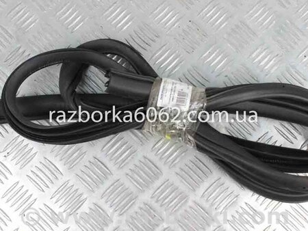 ФОТО Уплотнитель двери передней левой для Subaru Outback V BS (14-21) Київ