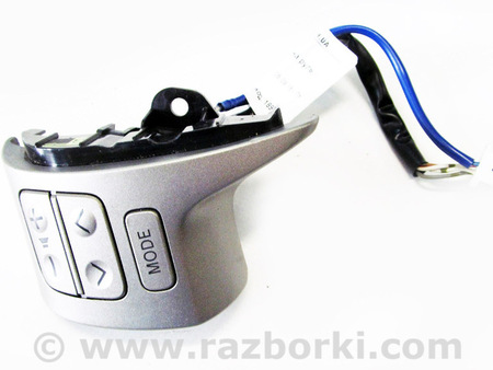 ФОТО Кнопки управления на руль для Toyota Auris E150 (06-12) Київ