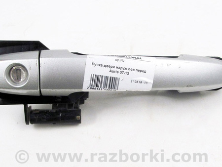 ФОТО Ручка двери наруж лев перед для Toyota Auris E150 (06-12) Київ