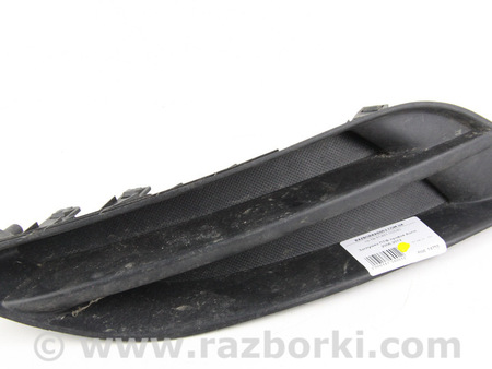 ФОТО Заглушка ПТФ правая для Toyota Auris E150 (06-12) Київ