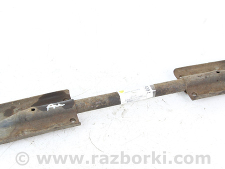 ФОТО Кронштейн кузова для Toyota Auris E150 (06-12) Київ