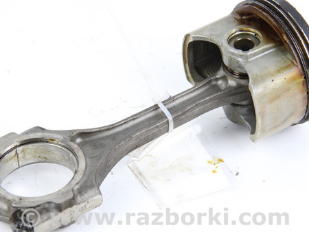 ФОТО Шатун вместе с поршнем для Toyota Auris E150 (06-12) Київ