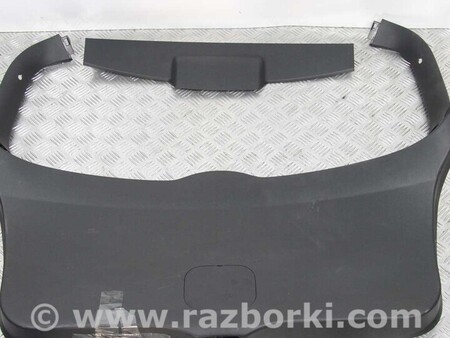 ФОТО Карта крышки багажника для Toyota Auris E150 (06-12) Київ