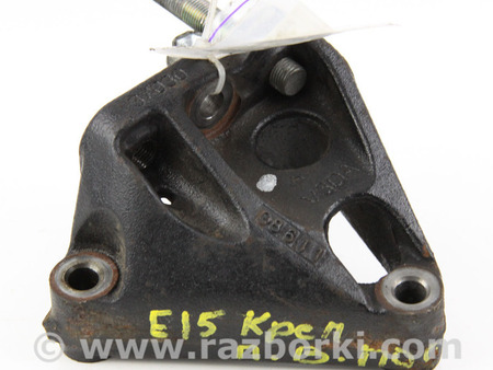 ФОТО Кронштейн подушки двигателя правый для Toyota Auris E150 (06-12) Київ