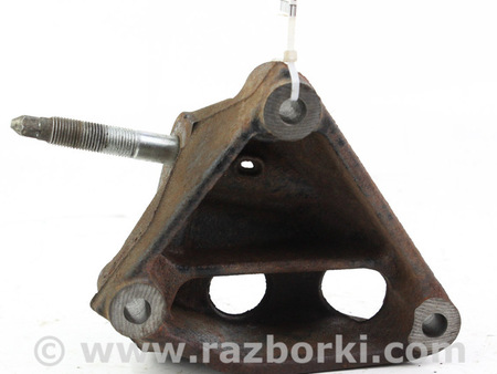 ФОТО Кронштейн подушки двигателя правый для Toyota Auris E150 (06-12) Київ