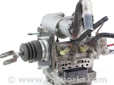 ФОТО Блок ABS для Toyota Auris E150 (06-12) Київ