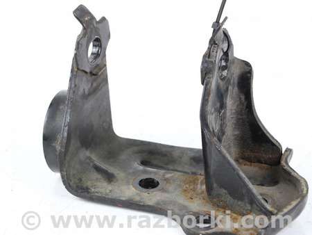 ФОТО Кронштейн КПП верхний для Toyota Auris E150 (06-12) Київ