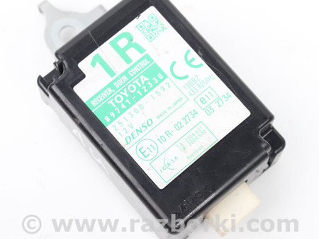ФОТО Блок управления дверями для Toyota Auris E150 (06-12) Київ