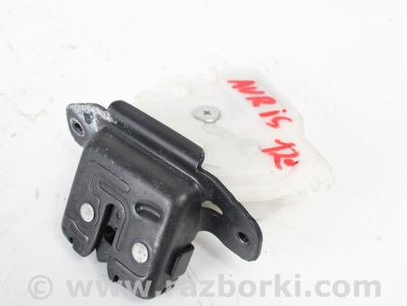 ФОТО Замок крышки багажника для Toyota Auris E180 (12-18) Київ