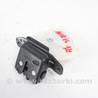 Замок крышки багажника Toyota Auris E180 (12-18)