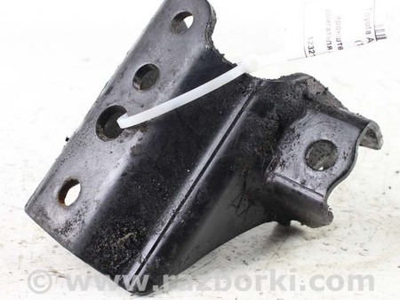 ФОТО Кронштейн подушки двигателя задний для Toyota Auris E180 (12-18) Київ