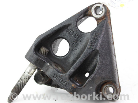 ФОТО Кронштейн подушки двигателя правый для Toyota Auris E180 (12-18) Київ
