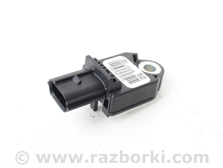 ФОТО Датчик удара боковой задний для Toyota Auris E180 (12-18) Київ