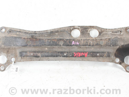 ФОТО Кронштейн крепления стабилизатора переднего для Toyota Auris E180 (12-18) Київ