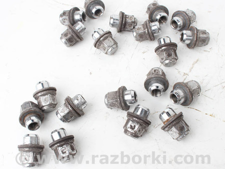 ФОТО Гайки колеса комплект для Toyota Auris E180 (12-18) Київ