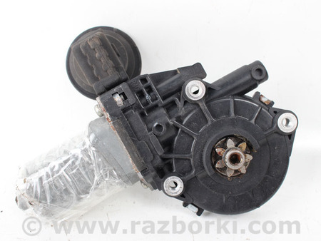 ФОТО Моторчик стеклоподъёмника передний правый для Toyota Auris E180 (12-18) Київ