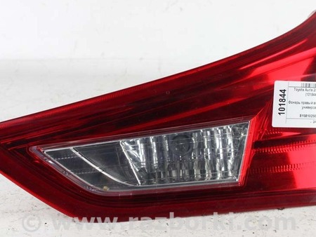 ФОТО Фонарь правый внутренний универсал для Toyota Auris E180 (12-18) Київ