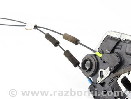 ФОТО Замок двери задний правый электр для Toyota Avensis T270 (10.2008-12.2012) Київ