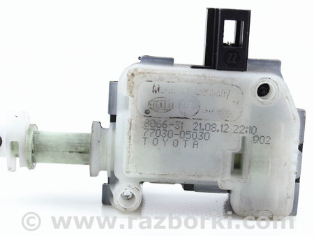 ФОТО Замок лючка бензобака для Toyota Avensis T270 (10.2008-12.2012) Київ