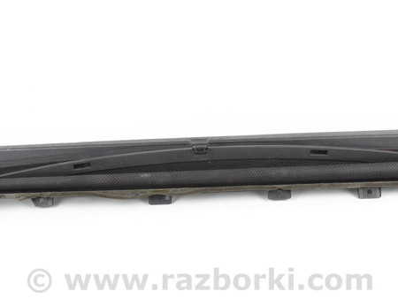 ФОТО Шторка двери задняя левая для Toyota Avensis T270 (10.2008-12.2012) Київ