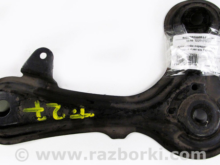 ФОТО Кронштейн передней балки левый для Toyota Avensis T270 (10.2008-12.2012) Київ