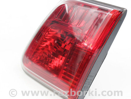 ФОТО Фонарь правый внутренний седан для Toyota Avensis T270 (10.2008-12.2012) Київ